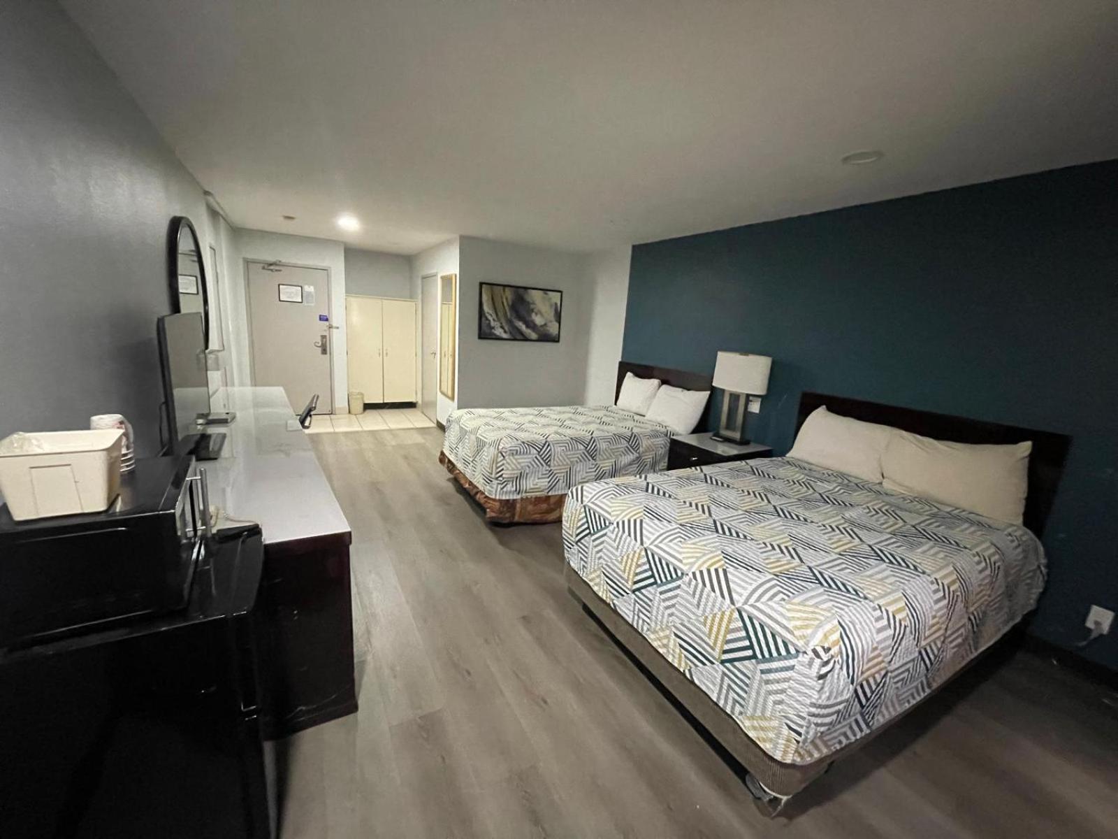 Portside Inn & Suites Los Angeles Ngoại thất bức ảnh