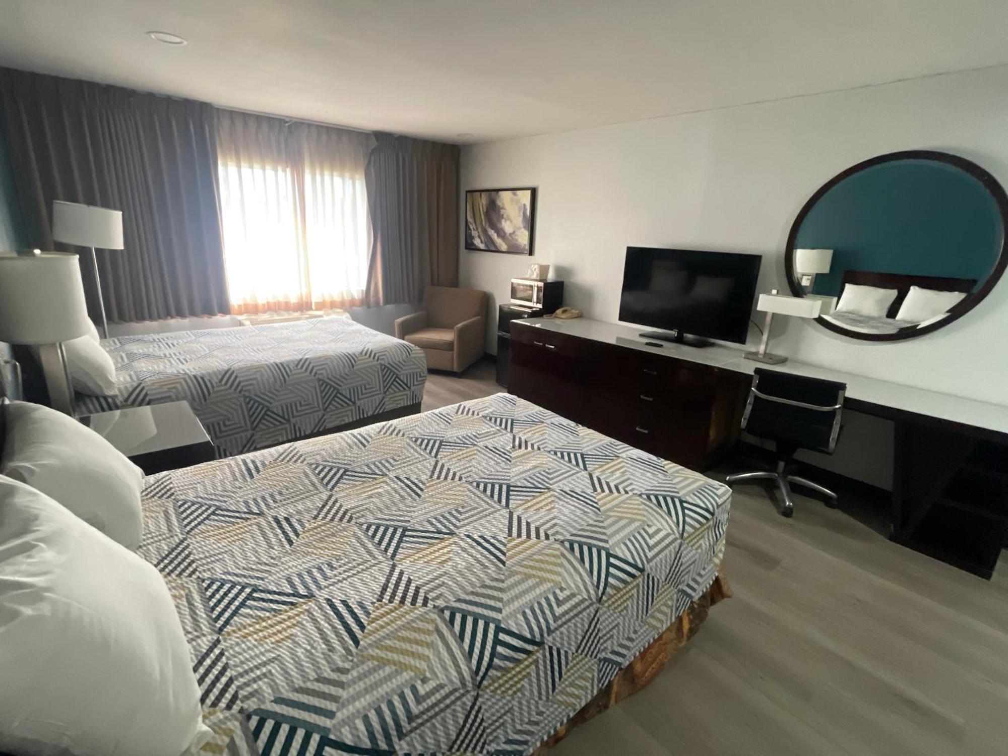 Portside Inn & Suites Los Angeles Ngoại thất bức ảnh
