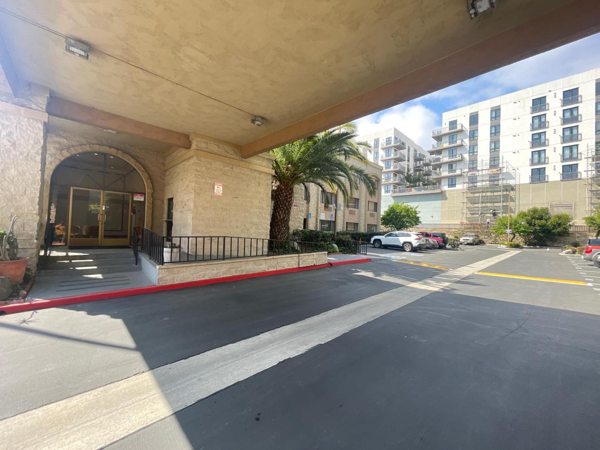 Portside Inn & Suites Los Angeles Ngoại thất bức ảnh