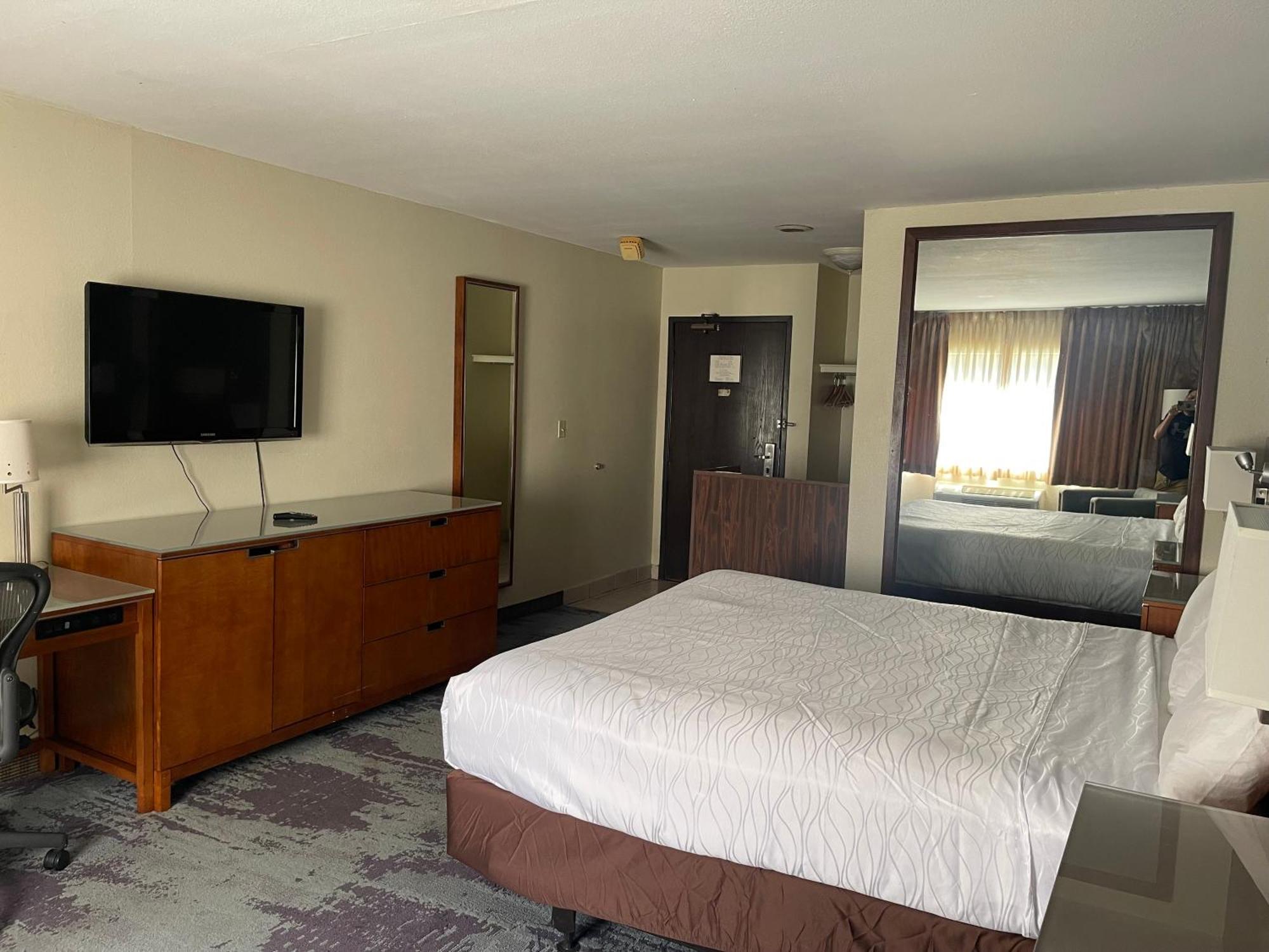 Portside Inn & Suites Los Angeles Ngoại thất bức ảnh