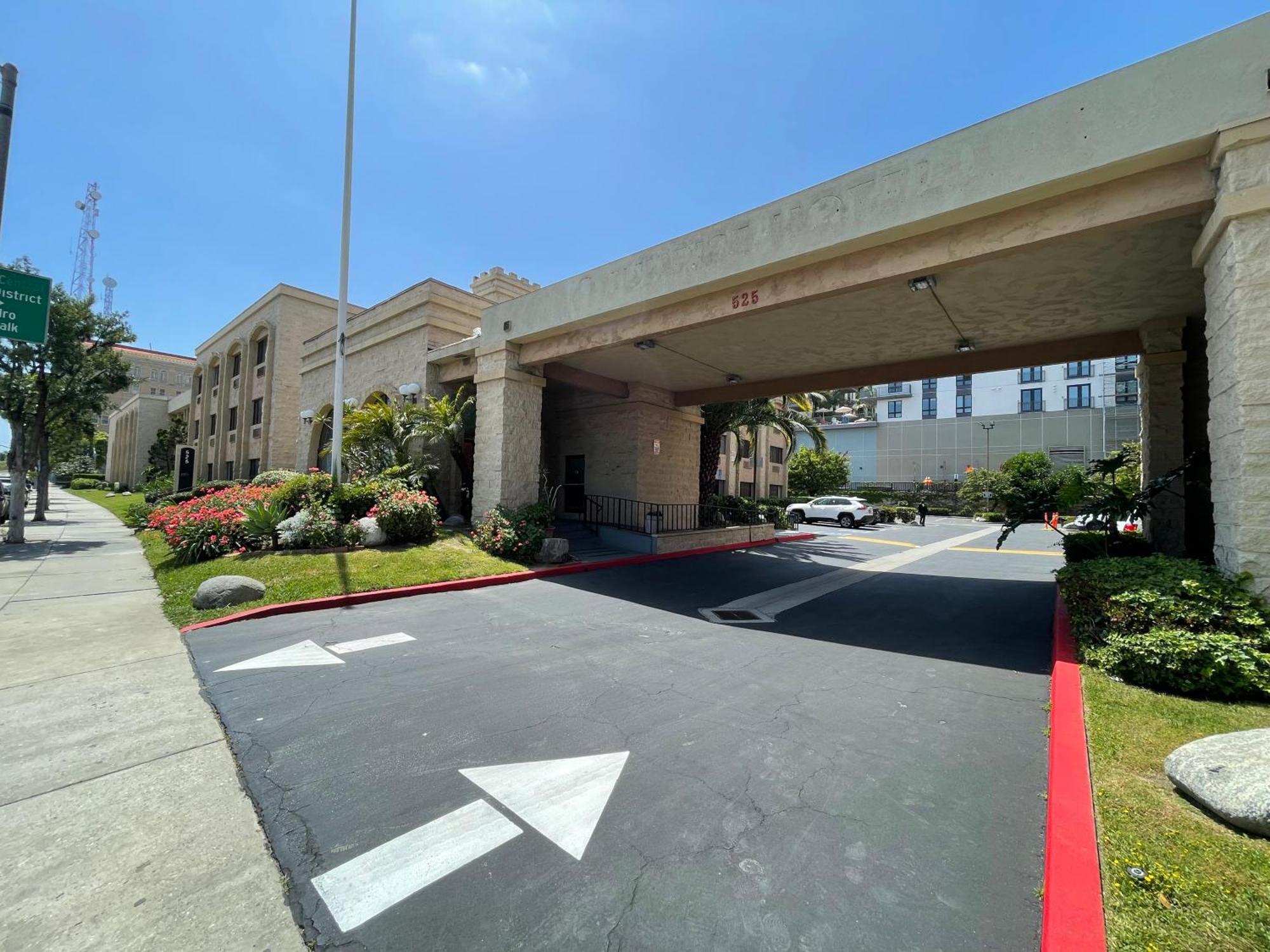 Portside Inn & Suites Los Angeles Ngoại thất bức ảnh